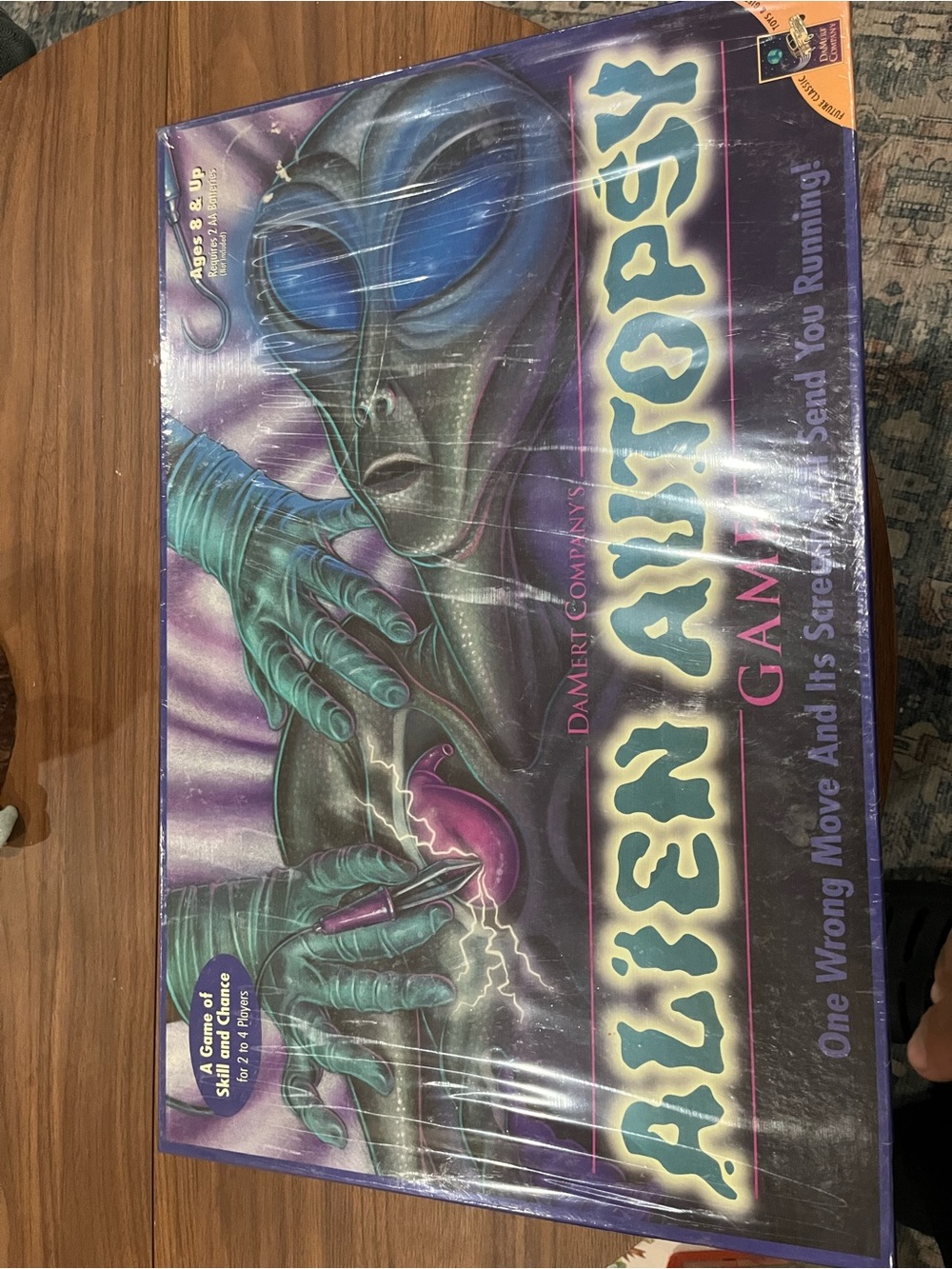 Alien Autopsy Game - Purple Alien Themed Reptile Novelty